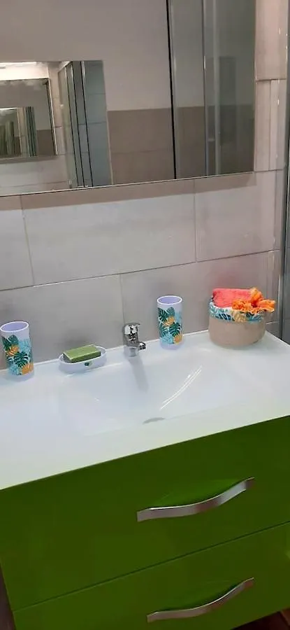 Сasa de vacaciones Bungalow Idyllique A Sainte-Anne Avec Piscine Privee Martinica
