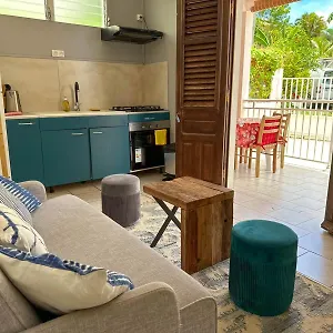  Hébergement de vacances Chez Zèlou