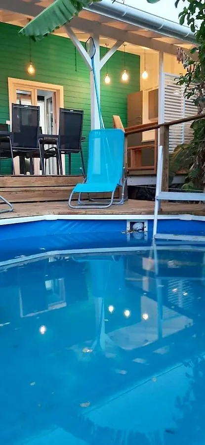 Bungalow Idyllique A Sainte-Anne Avec Piscine Privee Holiday home